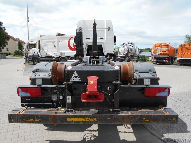Haakarm vrachtwagen MAN TGS 26.460 6x2-2 BL / VDL S-20-6300