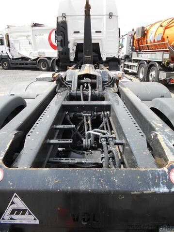 Haakarm vrachtwagen MAN TGS 26.460 6x2-2 BL / VDL S-20-6300