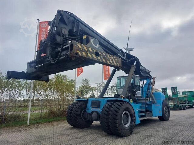 Reachtacker Konecranes SMV 4531 TC5