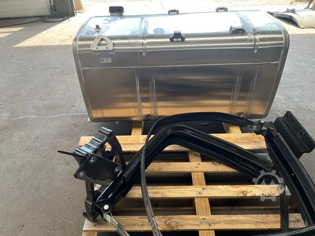 Brandstoftank DAF Brandstoftank Diesel 580L 2241599 eerste montag...