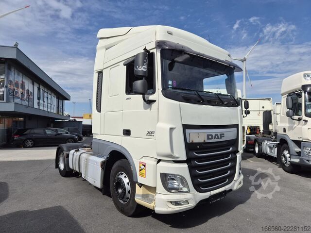 Standaard trekker DAF XF 460 FT SPACE CAB