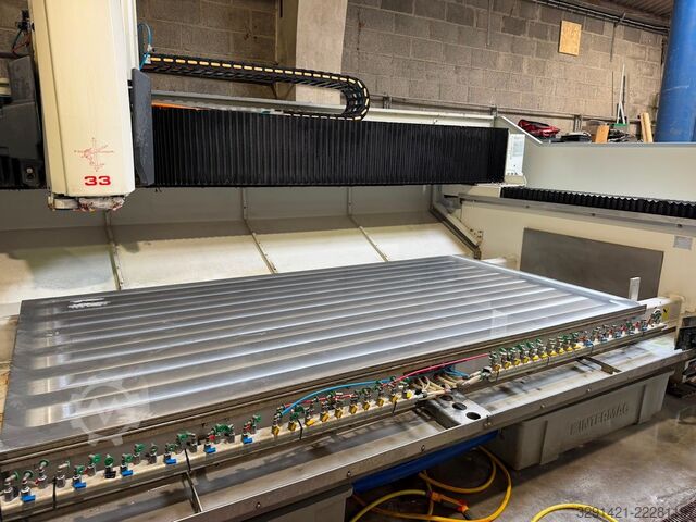 Centro de mecanizado BIESSE Intermac Master 33