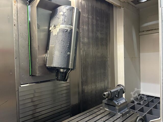 Universellt bearbetningscenter AXA VHC 2-1760 XTS