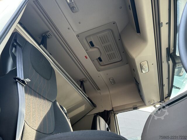 Standardni SZM DAF XF 450 FT Space Cab / 593 dkm / Skirts / MX Bra...