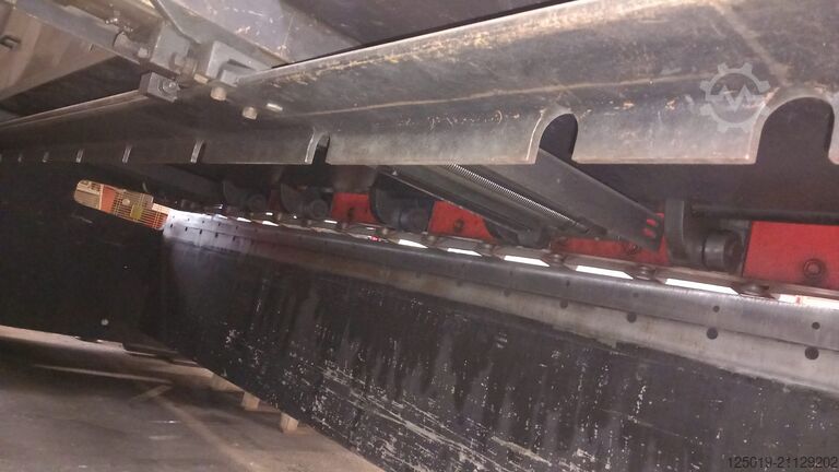 Hydraulic guillotine shear SCHIAVI-AMADA GH540A