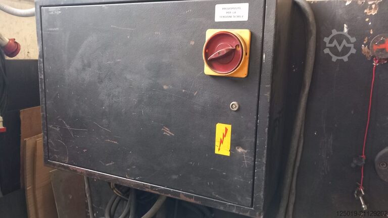 Hydraulic guillotine shear SCHIAVI-AMADA GH540A