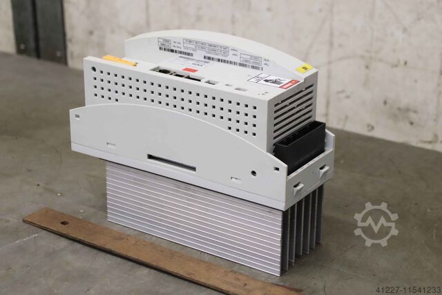 Servocontroller KUKA KSD1-32 E93DA113/4B531
