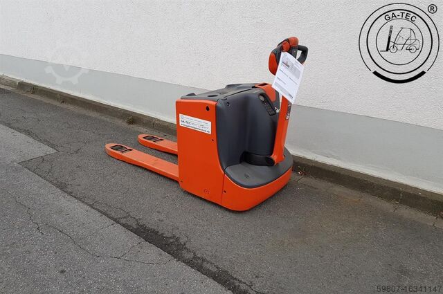 Vrachtwagen met laag hefvermogen Linde T18