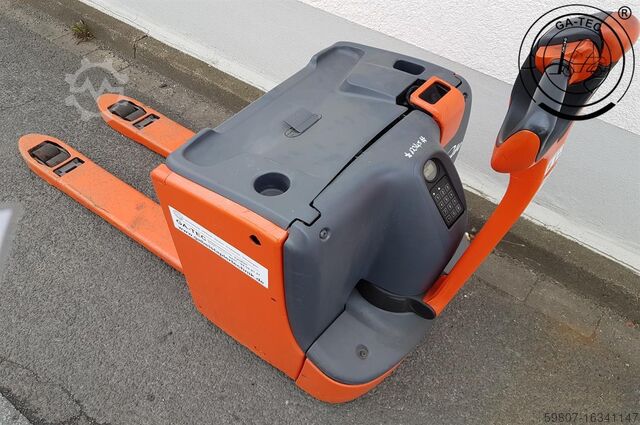 Vrachtwagen met laag hefvermogen Linde T18