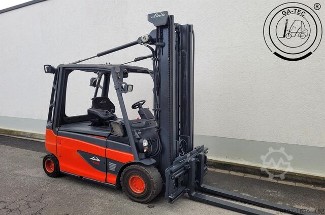 Electrice pe 4 roți Linde E25L Neue Batterie