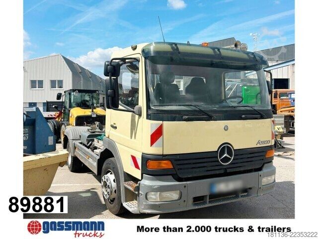 Camion scarrabile Mercedes-Benz Atego 1223 K 4x2, 2x AHK