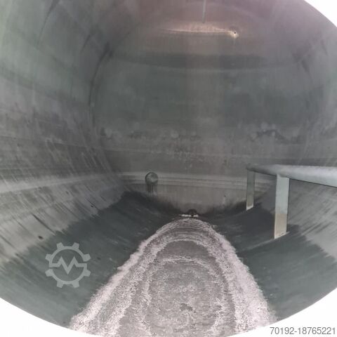 40000 liter geïsoleerde opslagtank gemaakt van V2A  