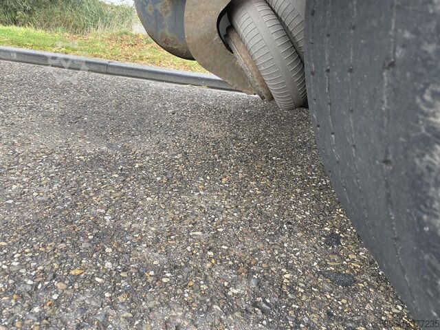 Containertransport Renders RPS 12.27 20/30 FT Chassis / BPW Axles / Lifaxl...