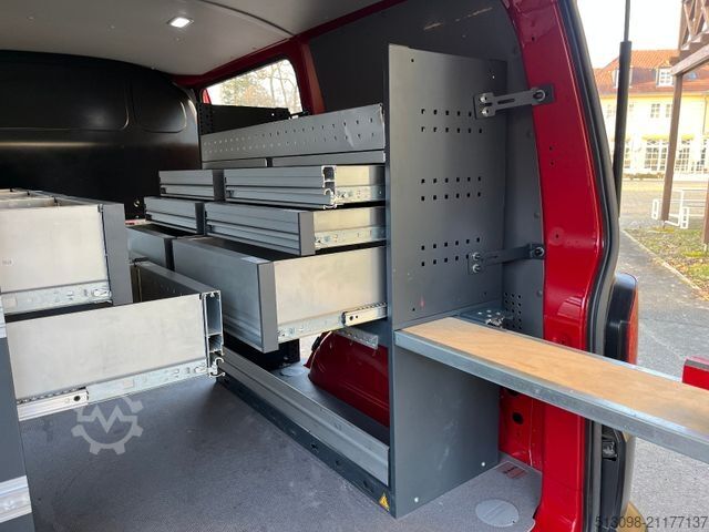 Furgon blaszak VOLKSWAGEN T6.1 WÜRTH REGALSYSTEM KLIMA PDC