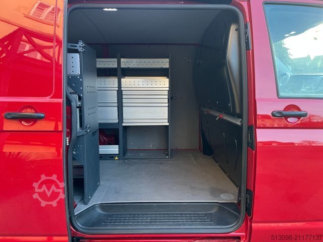 Furgon blaszak VOLKSWAGEN T6.1 WÜRTH REGALSYSTEM KLIMA PDC