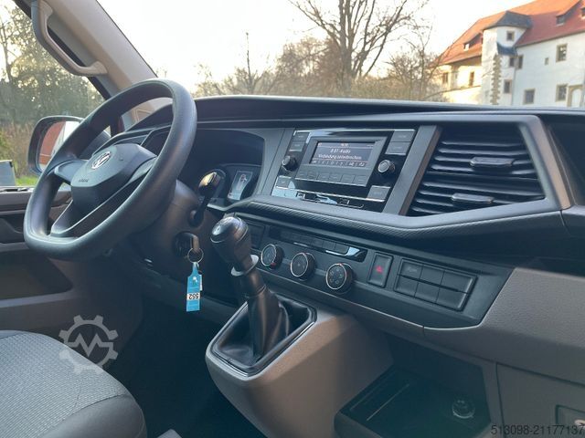 Furgon blaszak VOLKSWAGEN T6.1 WÜRTH REGALSYSTEM KLIMA PDC