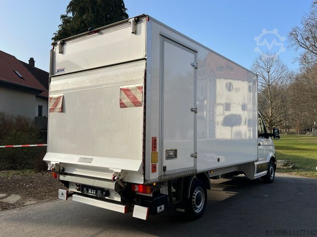 Furgon skrzyniowy VOLKSWAGEN CRAFTER KOFFER LBW+PORTALTÜR KAMERA KLIMA NAVI