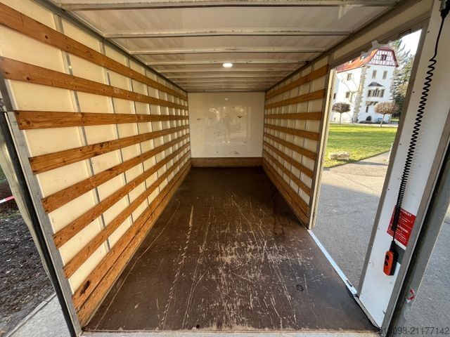 Furgon skrzyniowy VOLKSWAGEN CRAFTER KOFFER LBW+PORTALTÜR KAMERA KLIMA NAVI