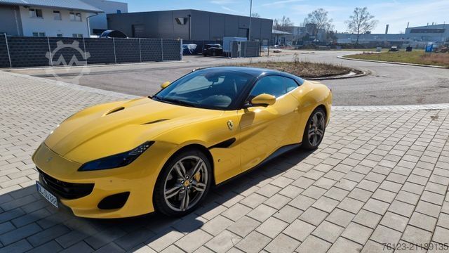 Bestelwagen FERRARI Portofino