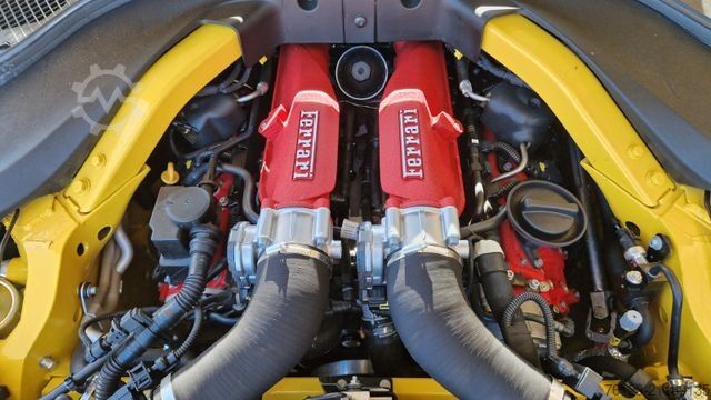 Bestelwagen FERRARI Portofino