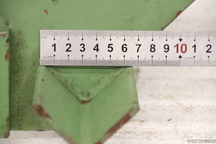 ράγα στήριξης unbekannt Lochabstand 550 mm