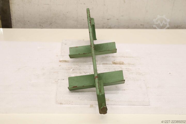 ράγα στήριξης unbekannt Lochabstand 550 mm