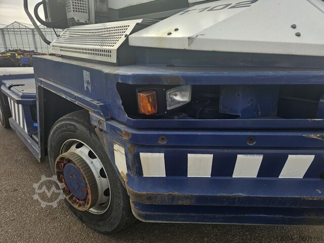 Trattore terminale TERBERG RT283 | TERMINAL TRACTOR 4X4| TURNING CHAIR. | ...