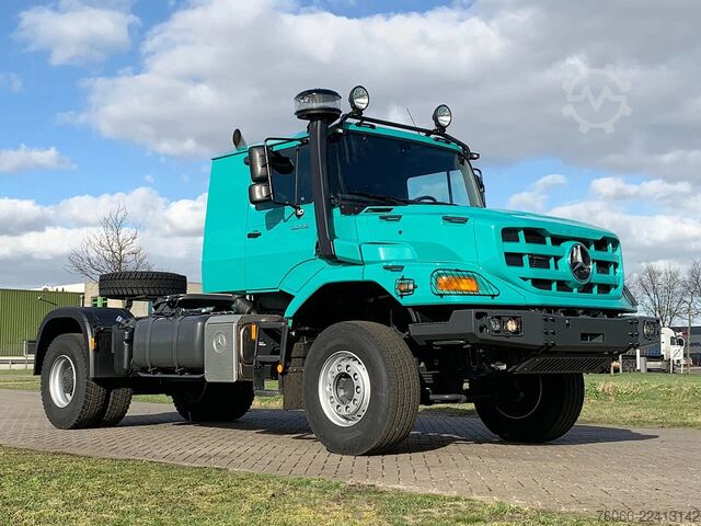Padrão-SZM Mercedes-Benz Zetros 2045-S Tractor Head