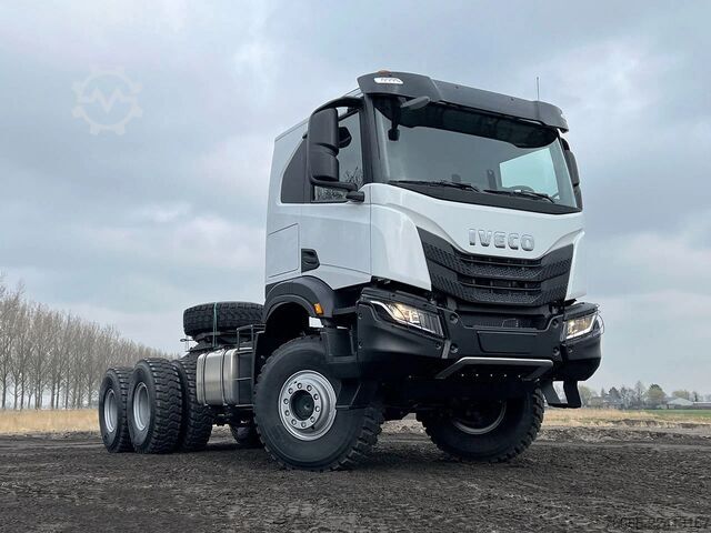 Padrão-SZM Iveco T-Way AT720T47WTH Tractor Head (9 units)
