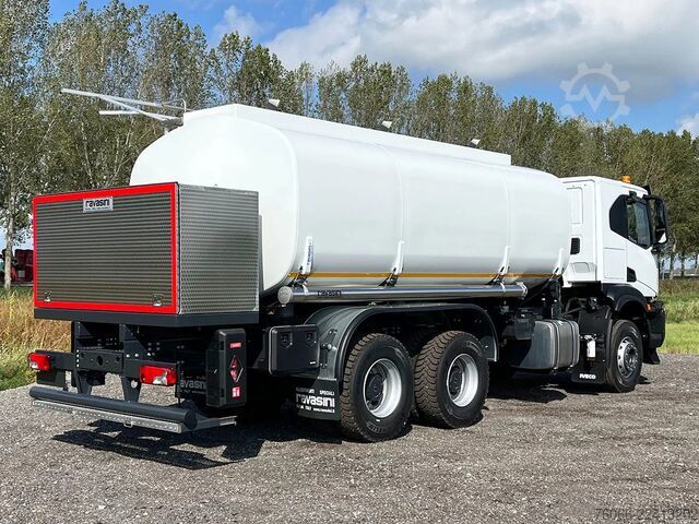 Camião-cisterna Iveco T-Way AT380T47H Fuel Tank Truck (2 units)