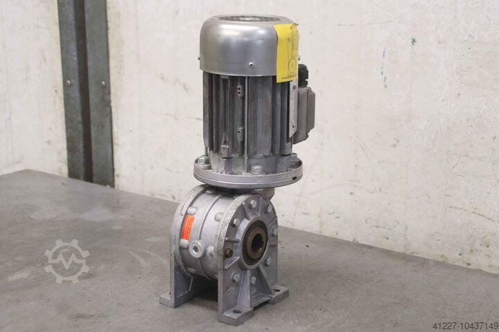 Převodový motor 0,25 kW 13 ot/min S.T.M. RMI 50 D M63C4