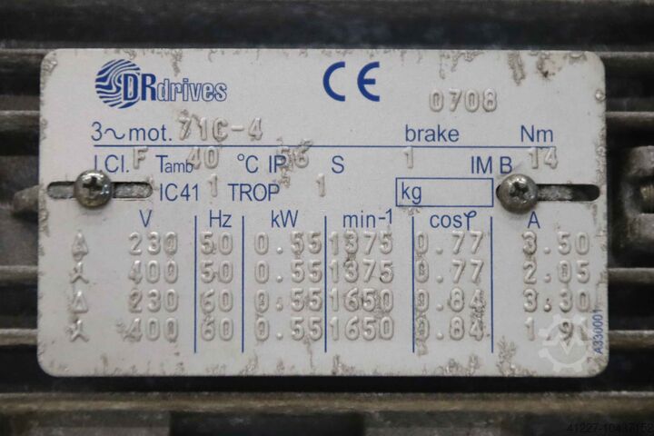 Gear motor 0.55 kW 183 rpm Motovario NHRV/ 040 71C-4