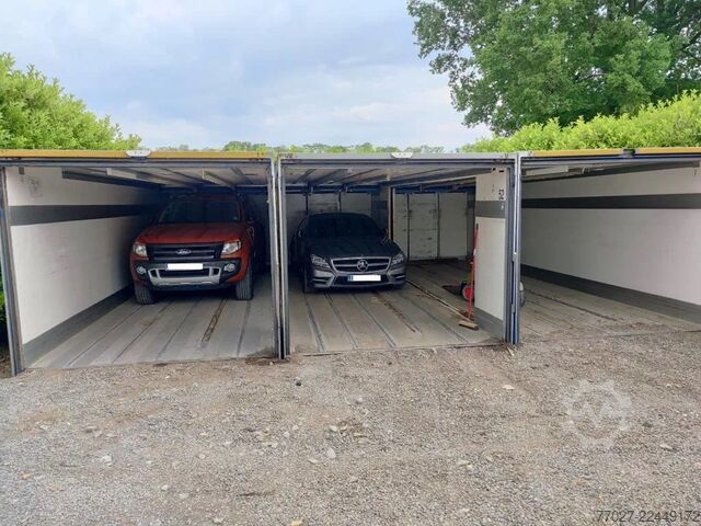 Diversos garajes / casetas de jardín / salas de ocio / cajas de carga / cajas aisladas / cajas frigo Diversen Garagebox / tuinhuis / Mancave / Laadbak / Geïs...