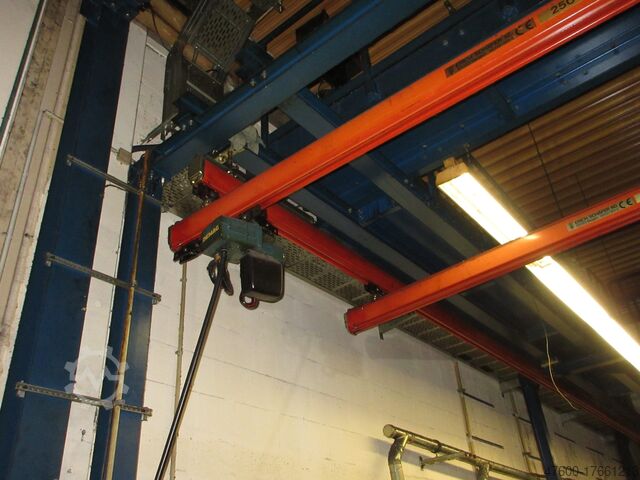 Kraanoverkapping Kraan Binnenkraan Kraanbaan Demag Portalkran Hallenkran Stahlbau Demag DK Kettenzug 250Kg 0,25t 11,6x6,4m