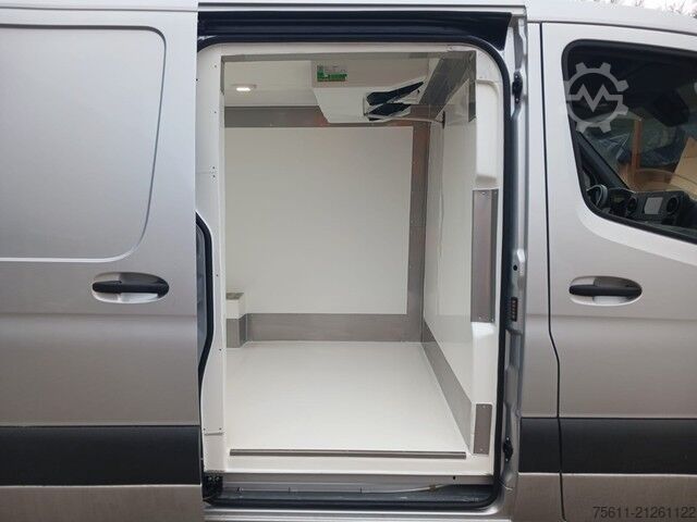 Refrigerator body van Mercedes-Benz SRINTER III CDI L1H1 FRISCHEDIENST 0° RFKamera PDC