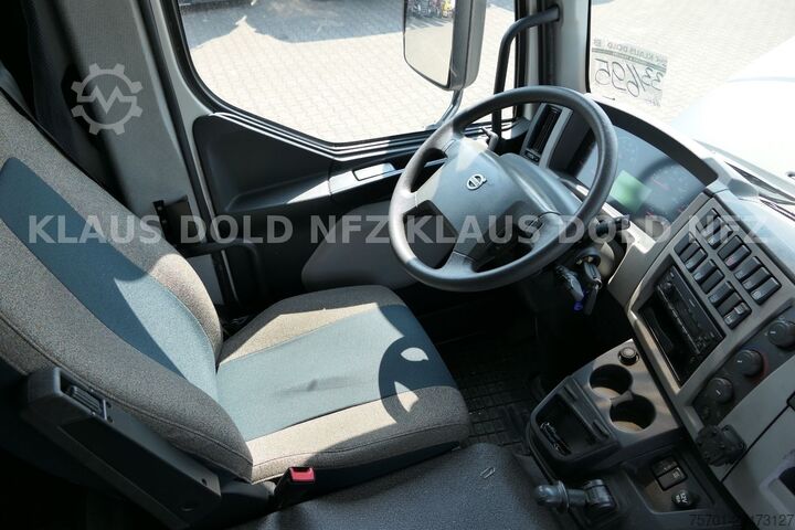 Samochód ciężarowy typu furgon VOLVO FL 240 Pritsche Plane Org 145000 km  LBW Euro 6