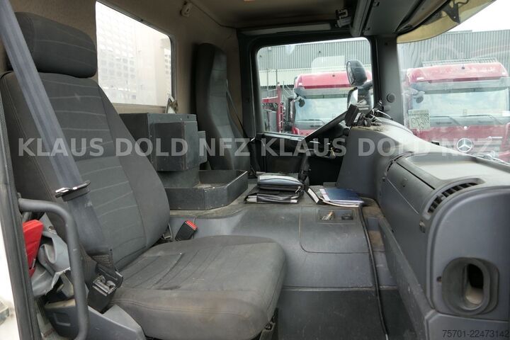 Żuraw samochodowy SCANIA P 400 Pritsche Kran HIAB 377 E Funk Euro 5