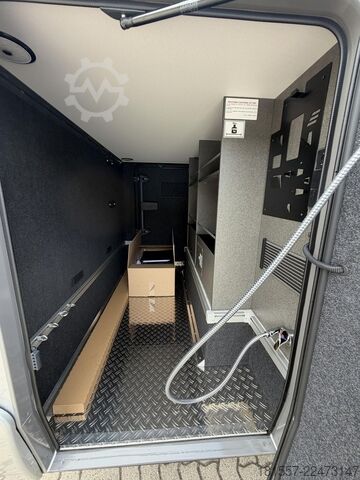 Yarı entegre karavan HYMER/ERIBA ML-T CrossOver 570 AHK abnehmbar / 5G Router / W