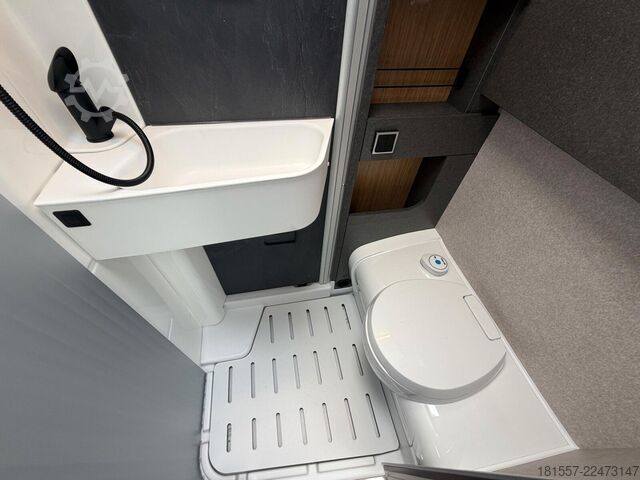 Yarı entegre karavan HYMER/ERIBA ML-T CrossOver 570 AHK abnehmbar / 5G Router / W