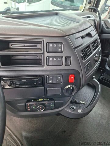 Standard tractor DAF XF 530 FT SUPER SPACE CAB ZF INTARDER