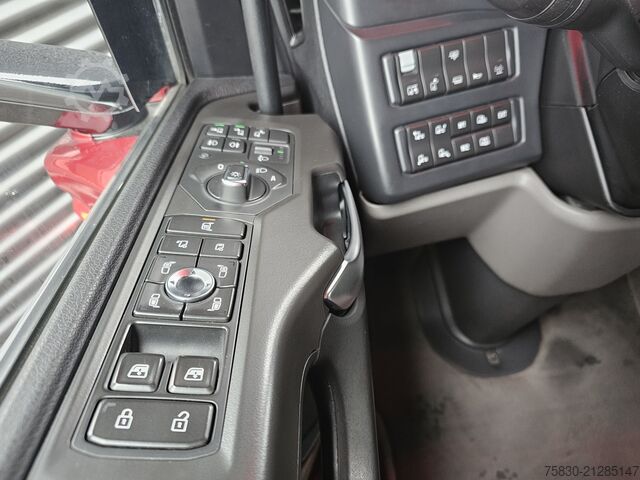 Standaard-SZM Scania R580 V8 6x2 BOOGIE / SPECIAL INTERIOR