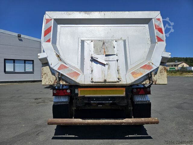 Tiptrailer KEMPF SKM 35/3 SR Stahlrundmulde