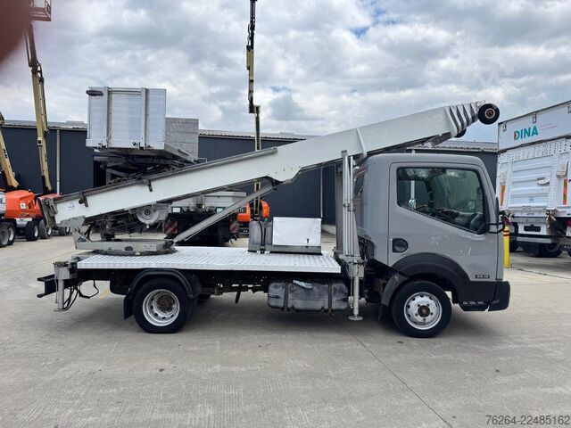 Πλατφόρμα ανύψωσης Nissan CABSTAR 35.13 KLAAS 27M