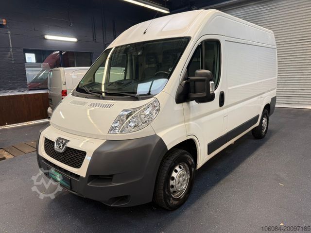 Bestelwagen met verhoogd dak PEUGEOT Boxer Kasten L2-H2 Klima 1.Hand R-CAM
