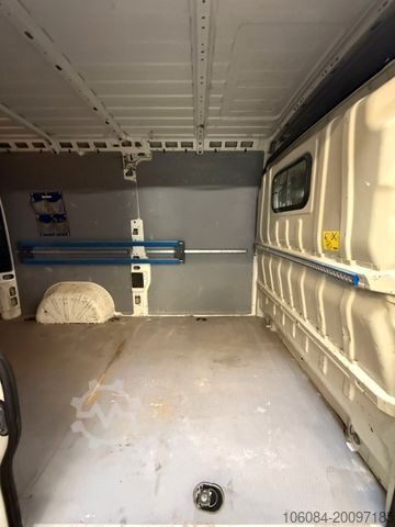 Bestelwagen met verhoogd dak PEUGEOT Boxer Kasten L2-H2 Klima 1.Hand R-CAM