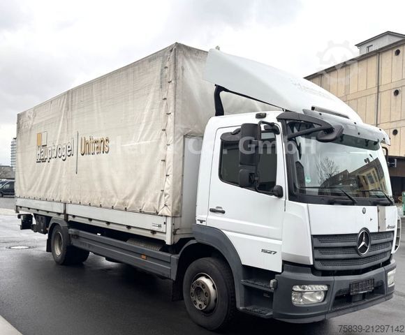 Flatbed truck with tarp MERCEDES-BENZ 1527 Atego 3, LBW Klima, Standhzg., 6 Zyl.