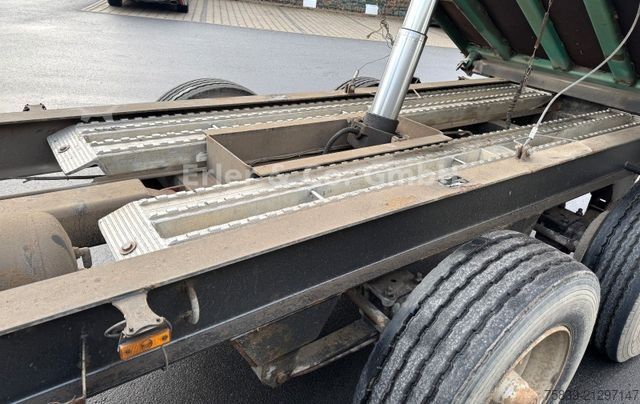 Three-way tipper trailer OBERMAIER 13 t, Dreiseitenkipper, Rampen