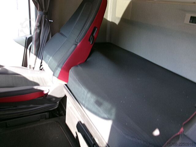 Kamion za prevoz pića VOLVO FH 500*8,2m Schwenkwand*LBW*VEB+*Top Zustand !!!