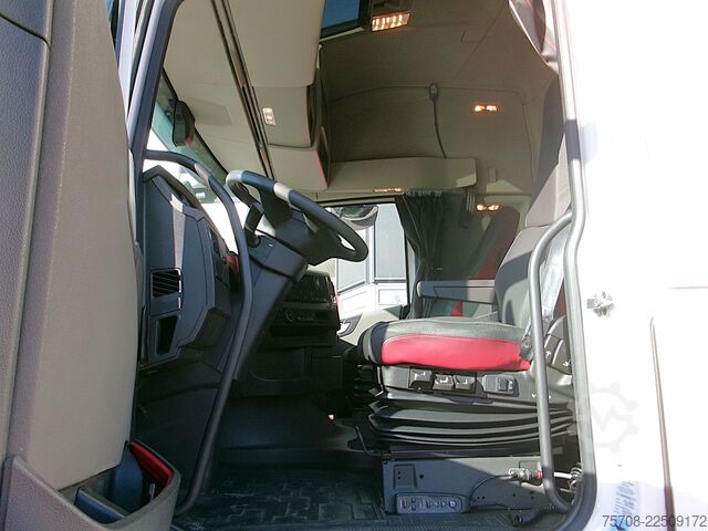 Drankentruck VOLVO FH 500*8,2m Schwenkwand*LBW*VEB+*Top Zustand !!!