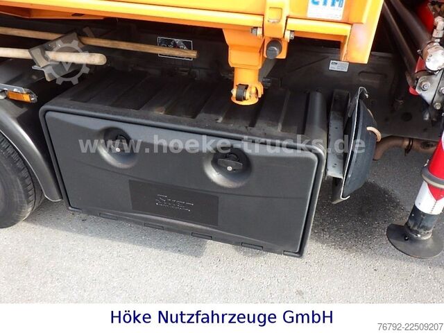 Trostrani kiper kombi IVECO 70 C 18 DoKa/Kipper/Palfinger Kran/Greifer/2xAHK
